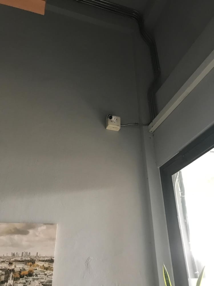 Warm Hostel