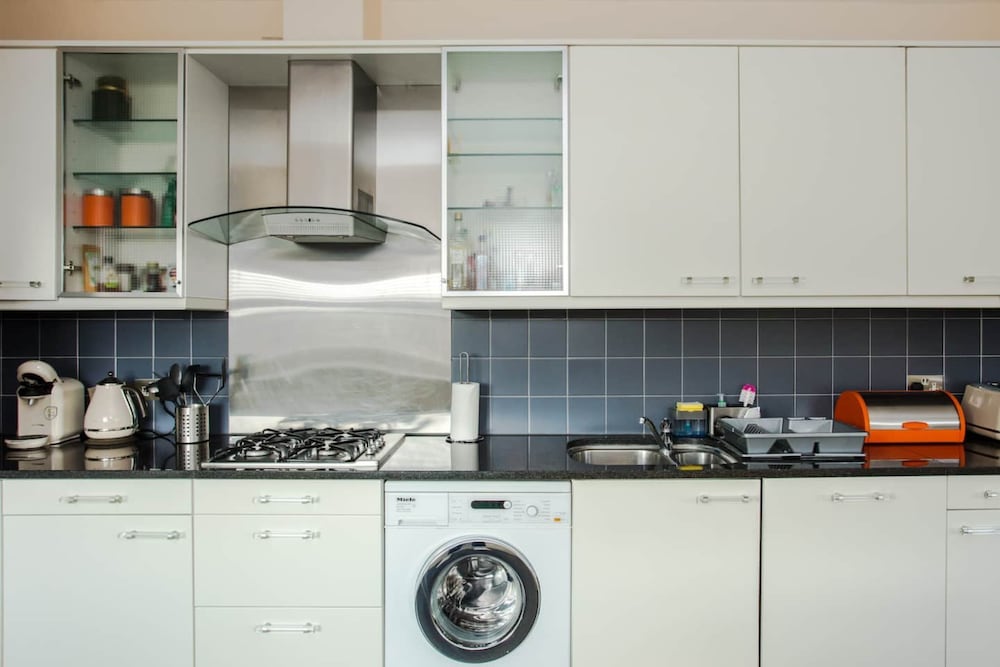 Luxury 2 Bedroom Apartment in London Bridge
