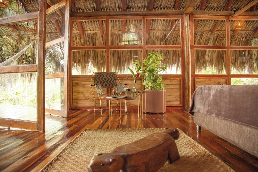 Hacienda Boutique