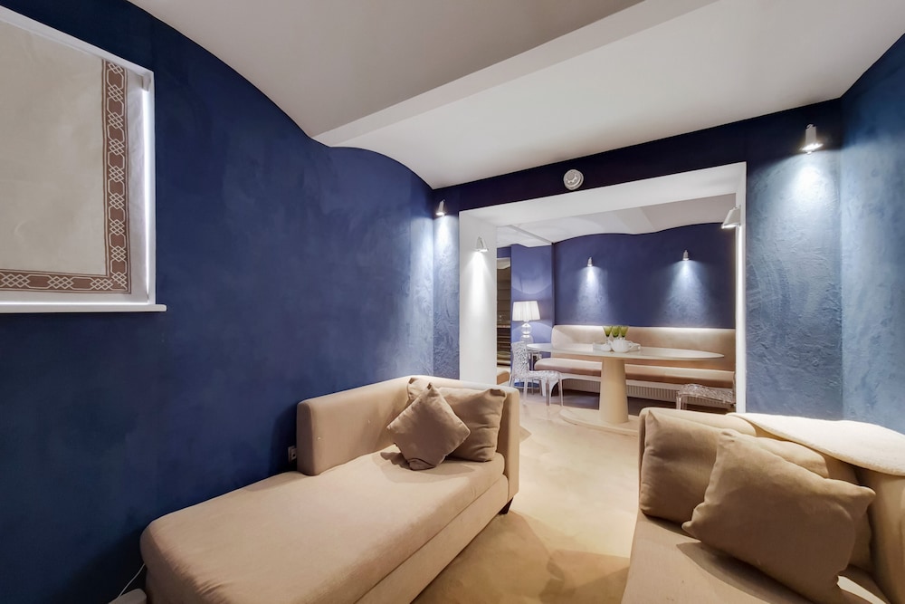 The Knightsbridge Residences