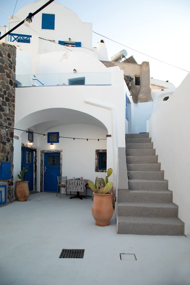 Amphora Lover s Studio - Akrotiri Haven