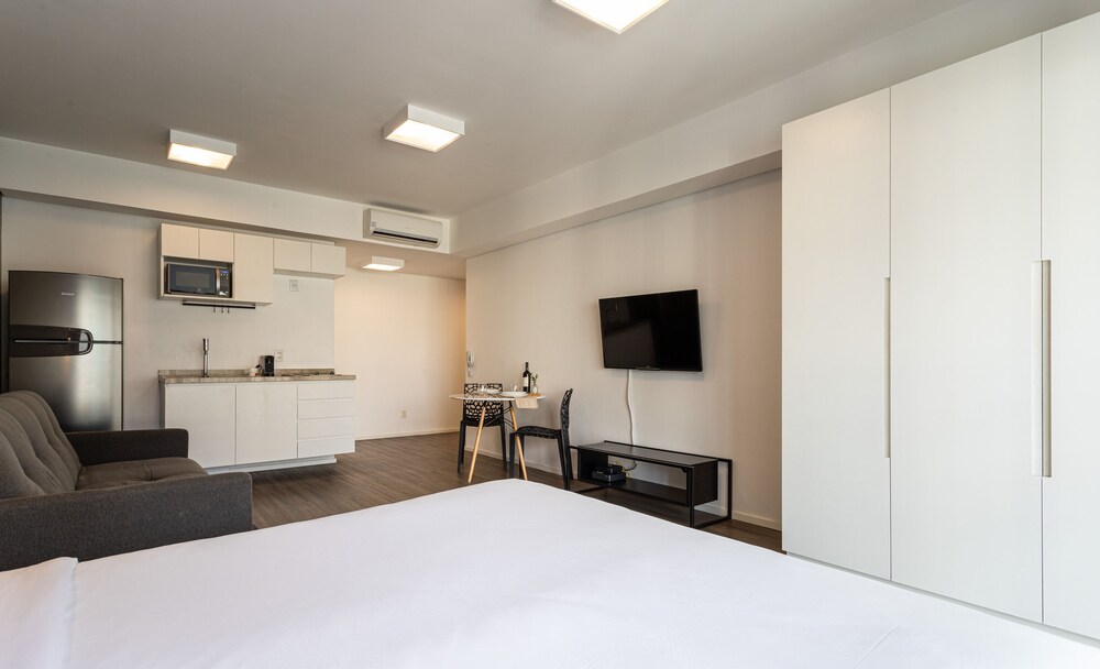 Setin Downtown Genebra by Viva - Apartamentos completos na Bela Vista com piscina