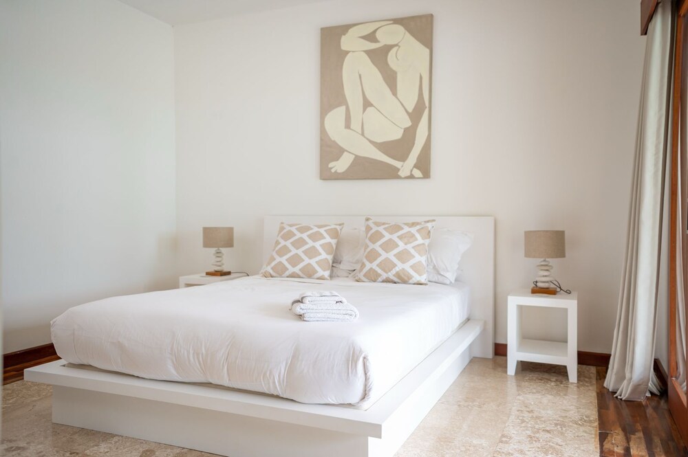 Villa Mimpi Nyata