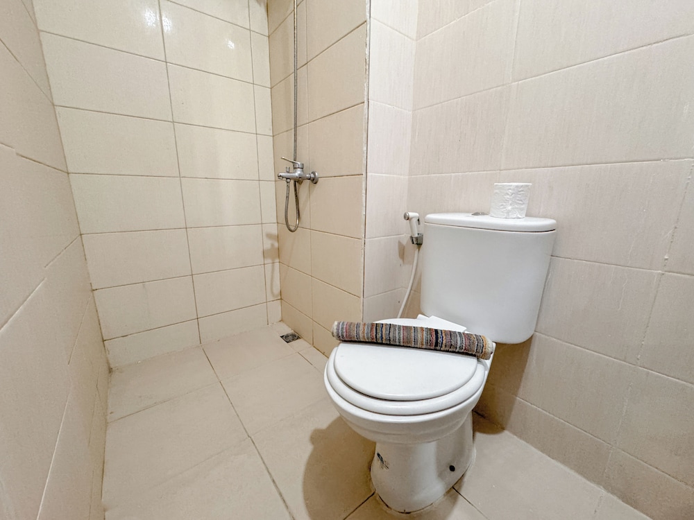 Comfortable Living Studio At Tamansari Prospero Apartment