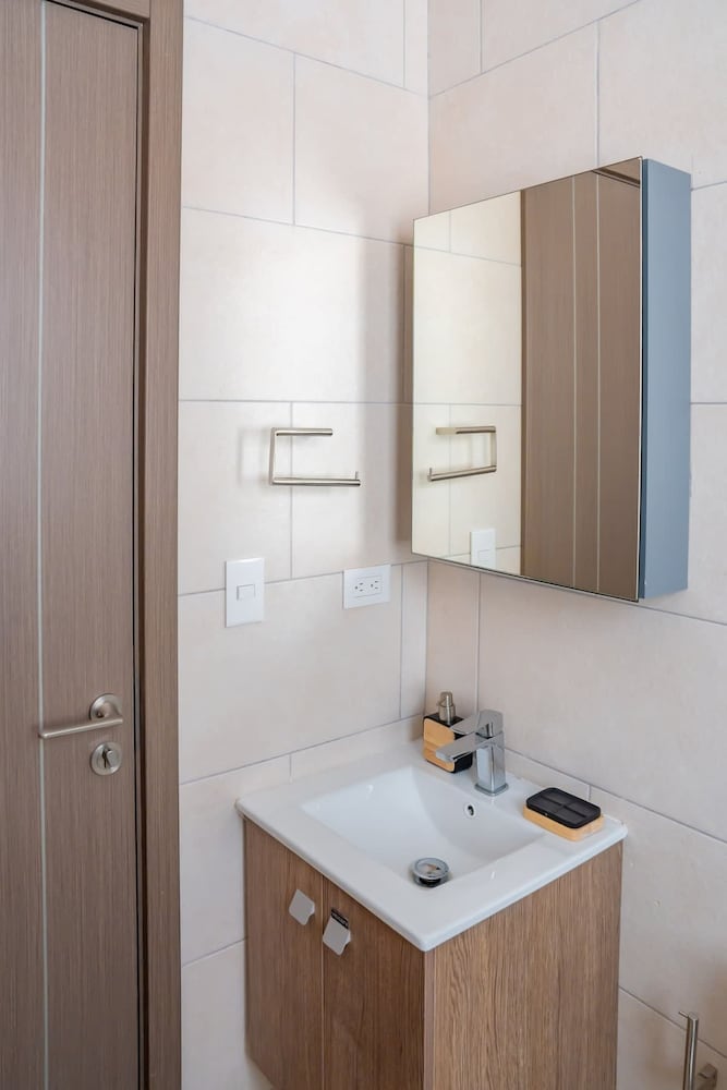 Ziba B06 NOK Classy 3BR Villa by Vistacana Rentals