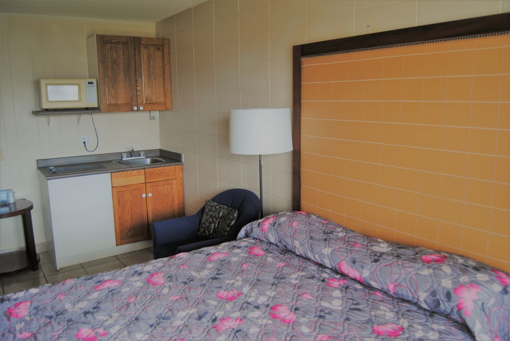 Derrick Motel - Image 4
