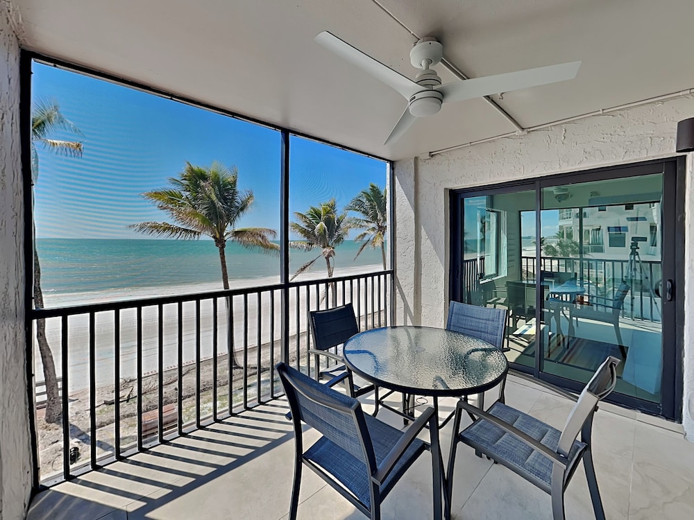 Seaside by Distinctive Beach Rentals