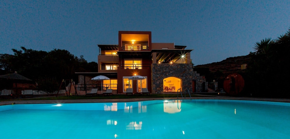 Wild Pear Villa