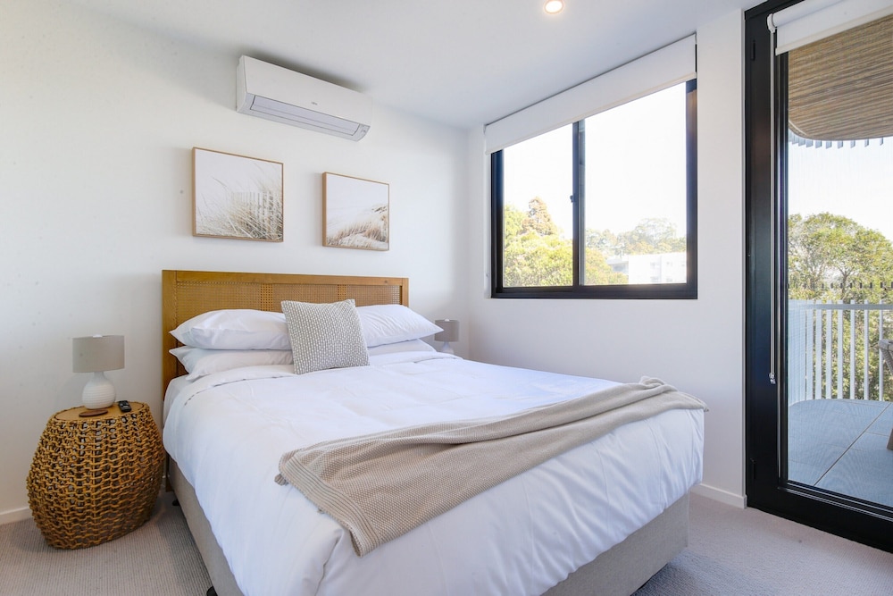 Elegant 2-bed Apartment With Stunning Views