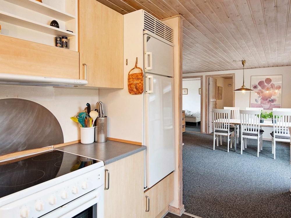 6 Person Holiday Home in Blavand