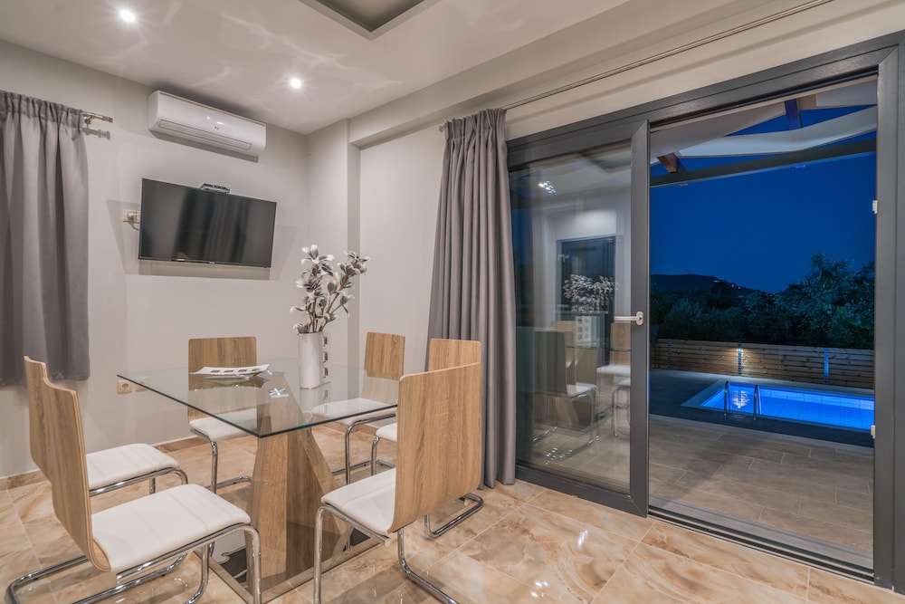 Natura Verde Villas