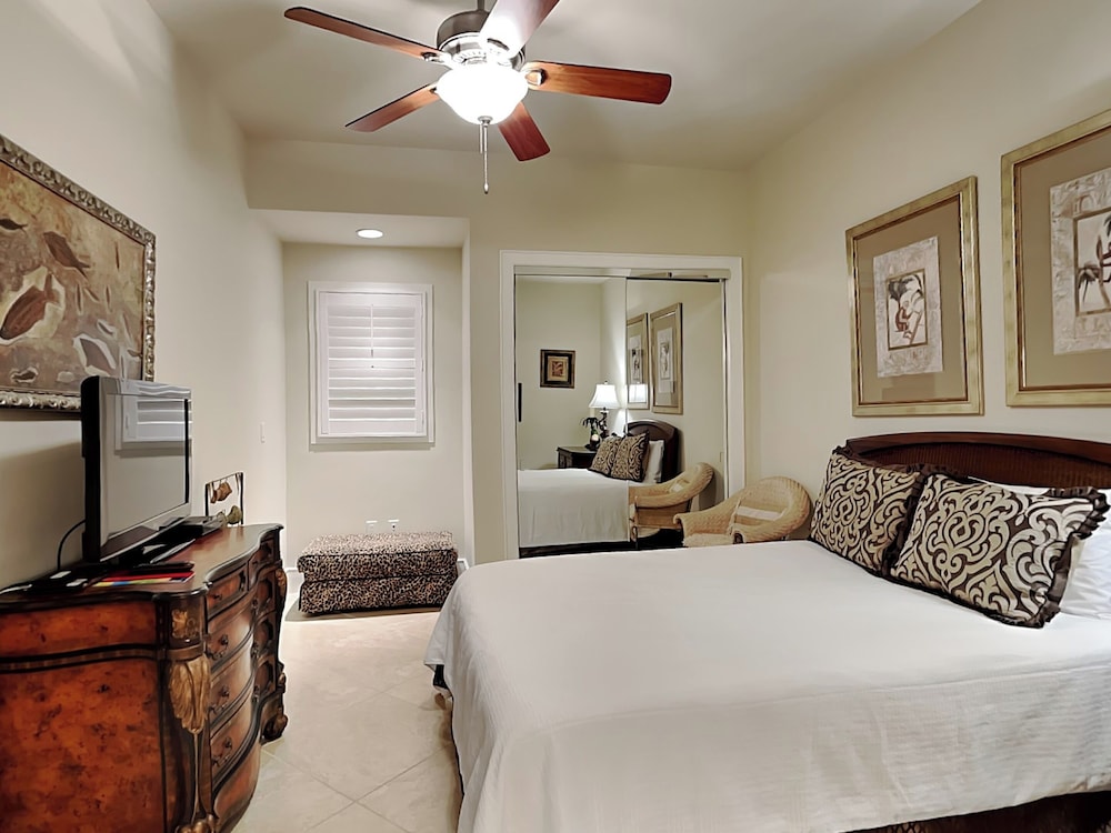Turquoise Place #1107C by Southern Vacation Rentals