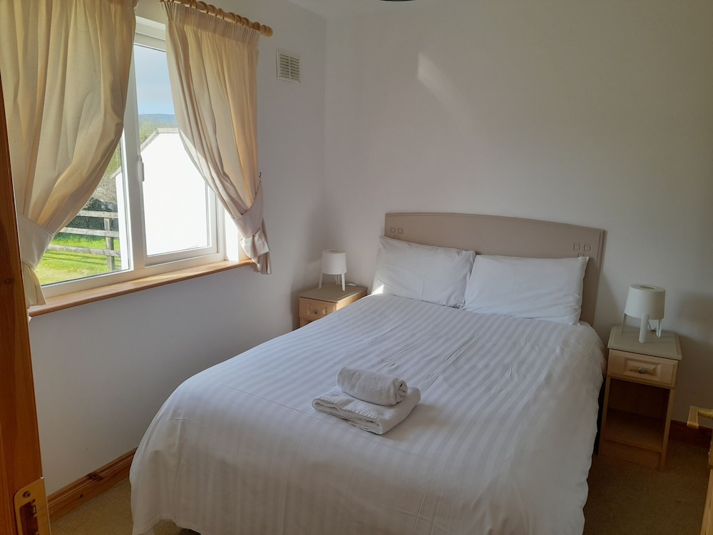 Burren Way Cottage No 1 view 4