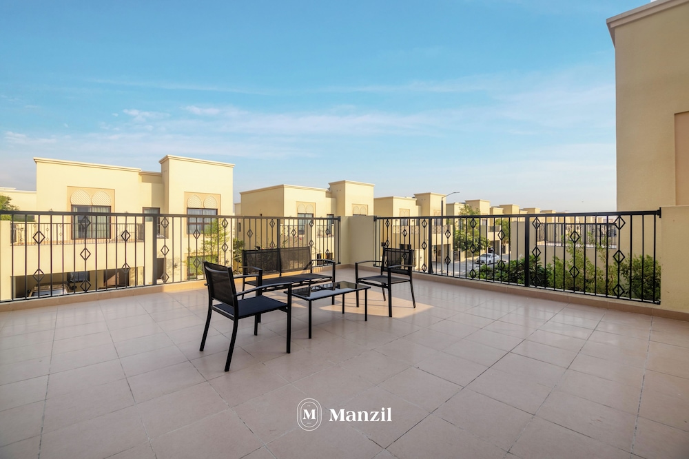 Manzil - 4BR Villa with Private Garden