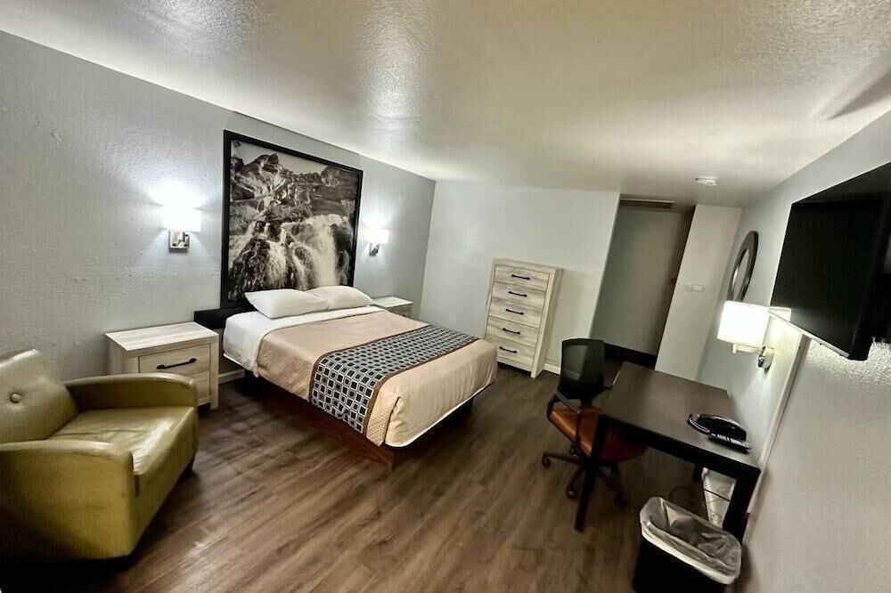 Canyon Inn Motel