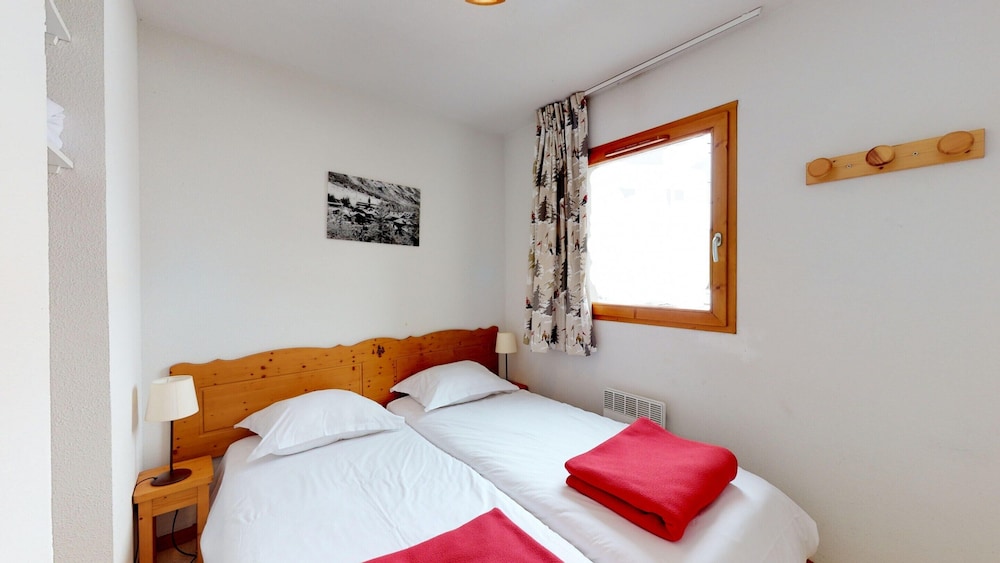 Apartment in Val Cenis With Mountain Views