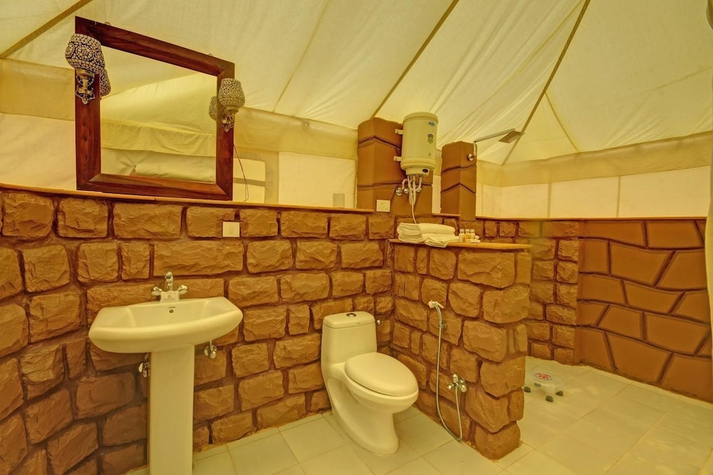 Om Desert Resort
