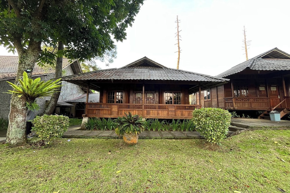 Tjapoeng Resort Pancawati
