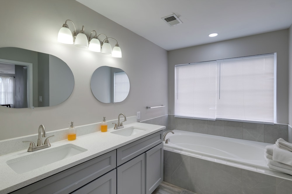 Family Home Near UMD & Dtwn Silver Spring!