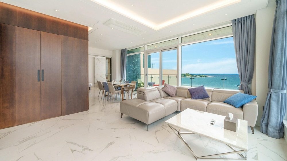 Goseong Moneblue Pension view 5
