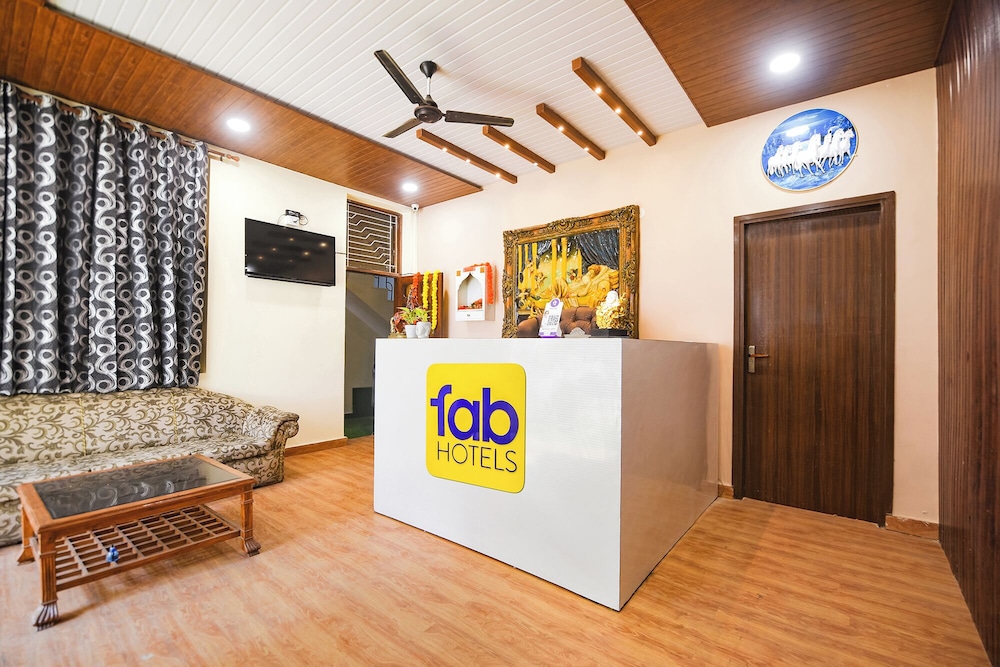 Fabhotel White House Tilak Nagar