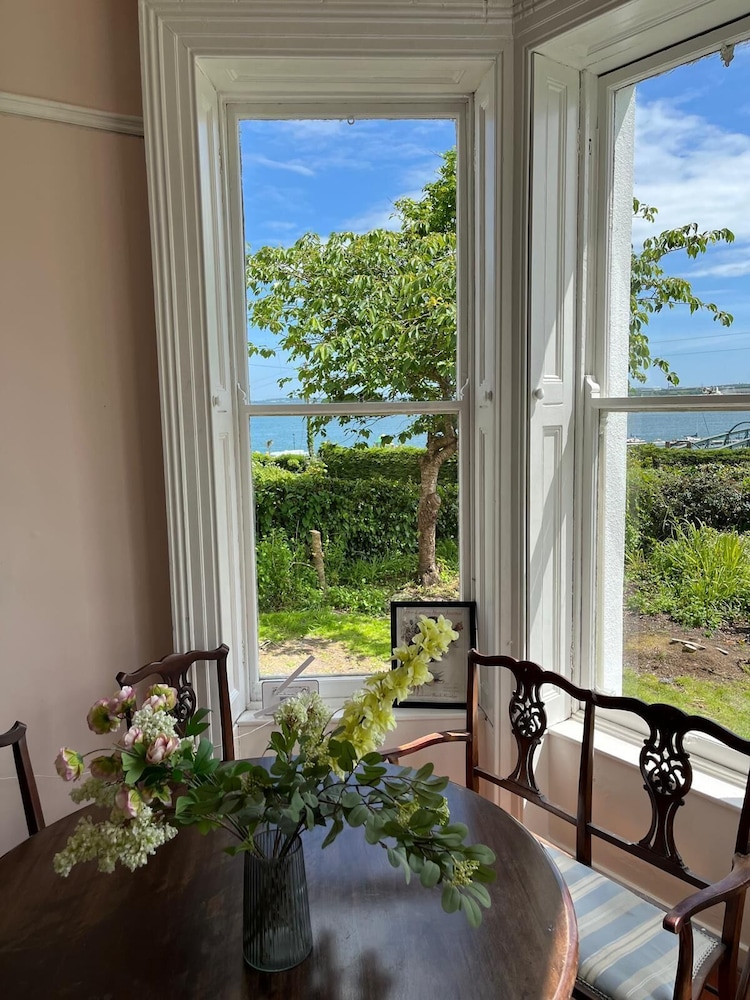 Lynwood house view 5