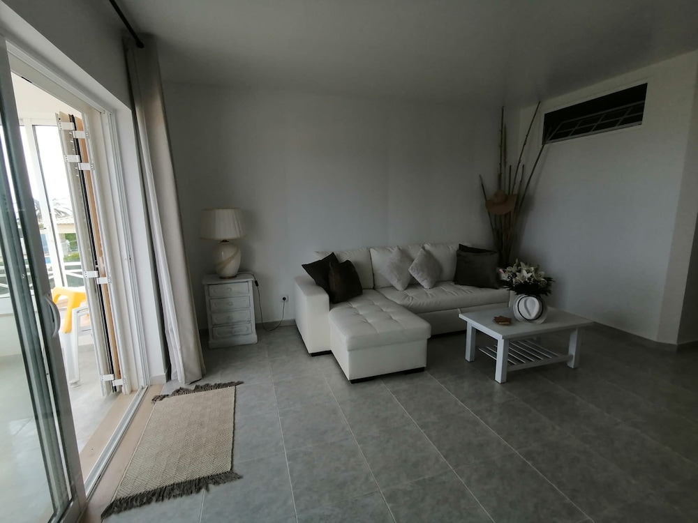 S o Rafael Beach Flat