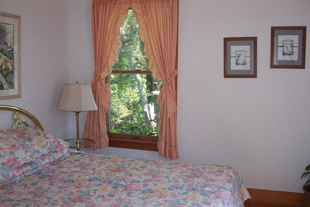 Chesapeake Inn of Lenox