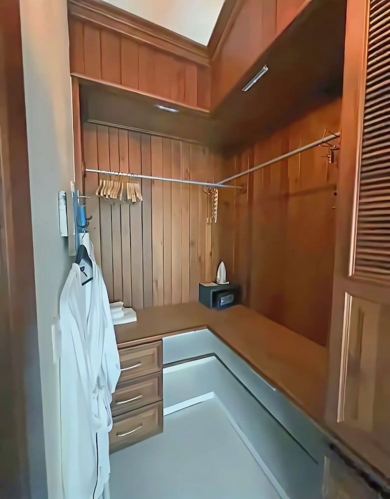 Dduplex Near the Beach - Airport Transfer view 3