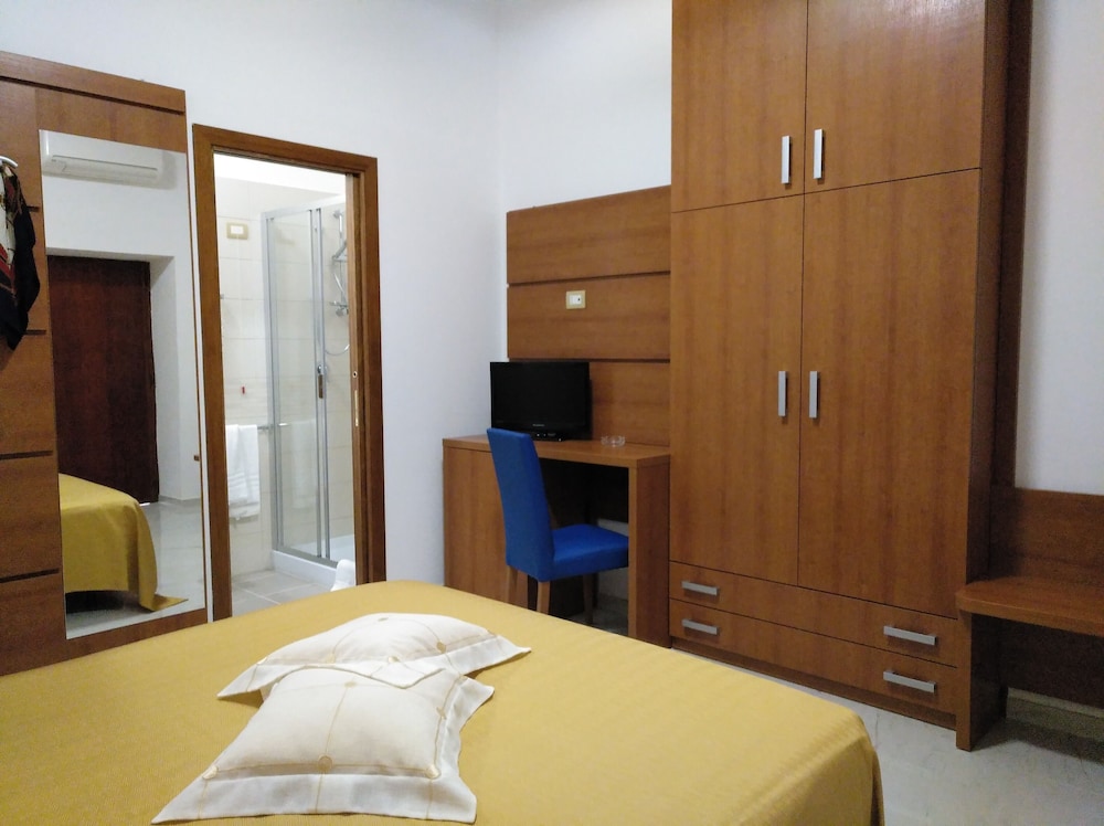 Villaggio Turistico La Mantinera Hotel