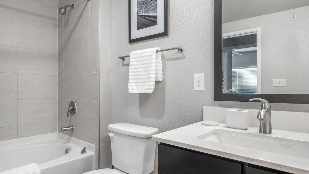 Falcon Grand Harbor Apartments By Barsala