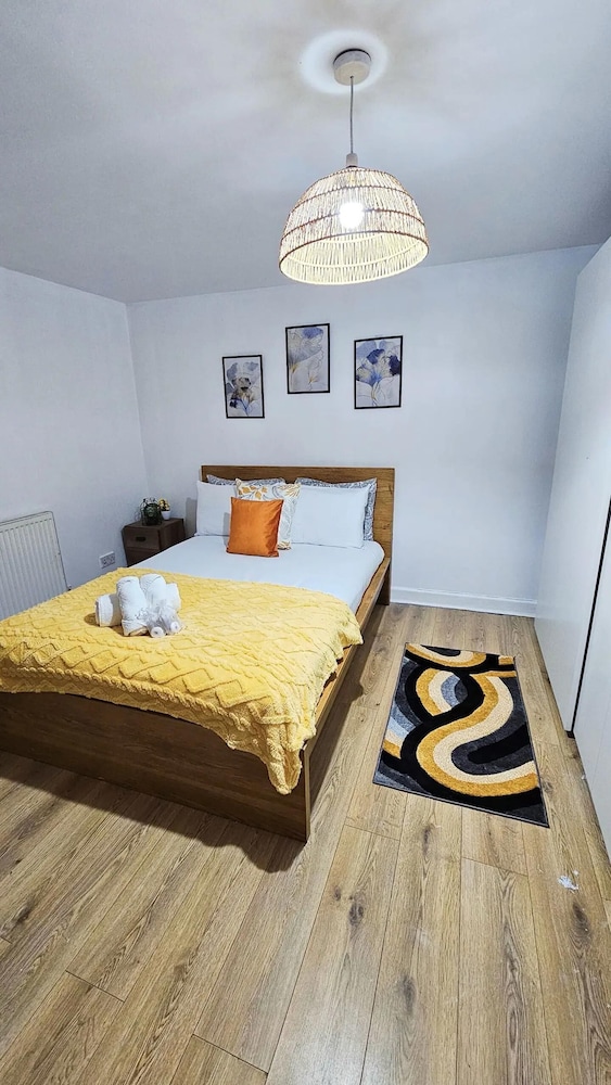 Cozy London Apartment - Central Location view 3