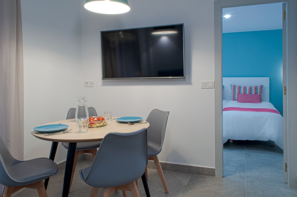ABAL Apartments - Barrio
