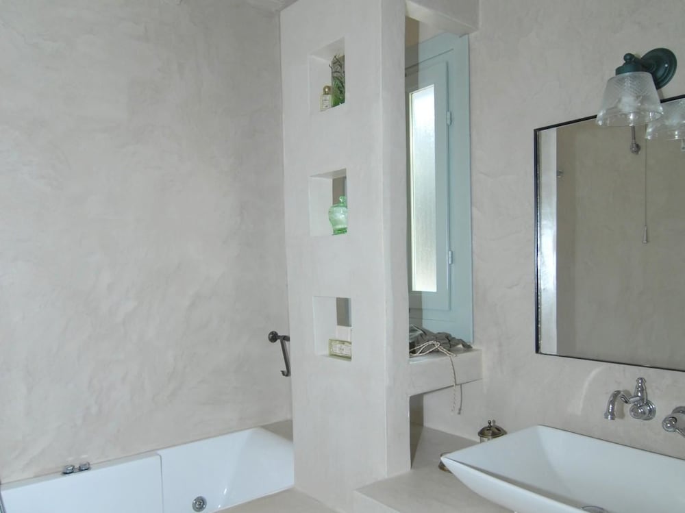 Mazaraki Guesthouse