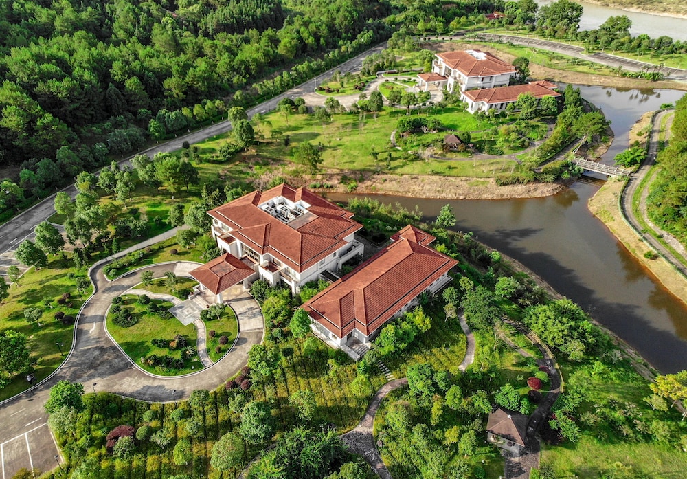 Dahongpao Resort Wuyi Mountain