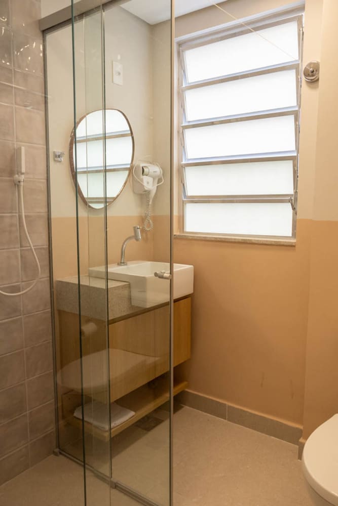 Apartamento Moderno com Wi-fi em Frente a Praia