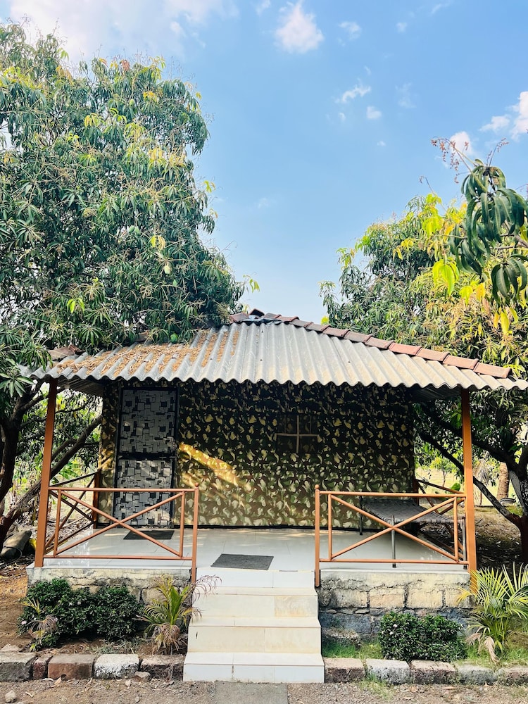Krishna Farm House And Resort