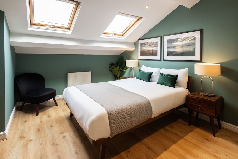 Host Stay The Falkner Quarters II and III