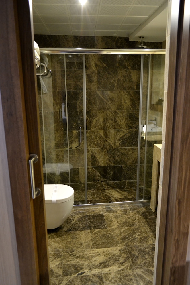 Engin Otel - Image 25