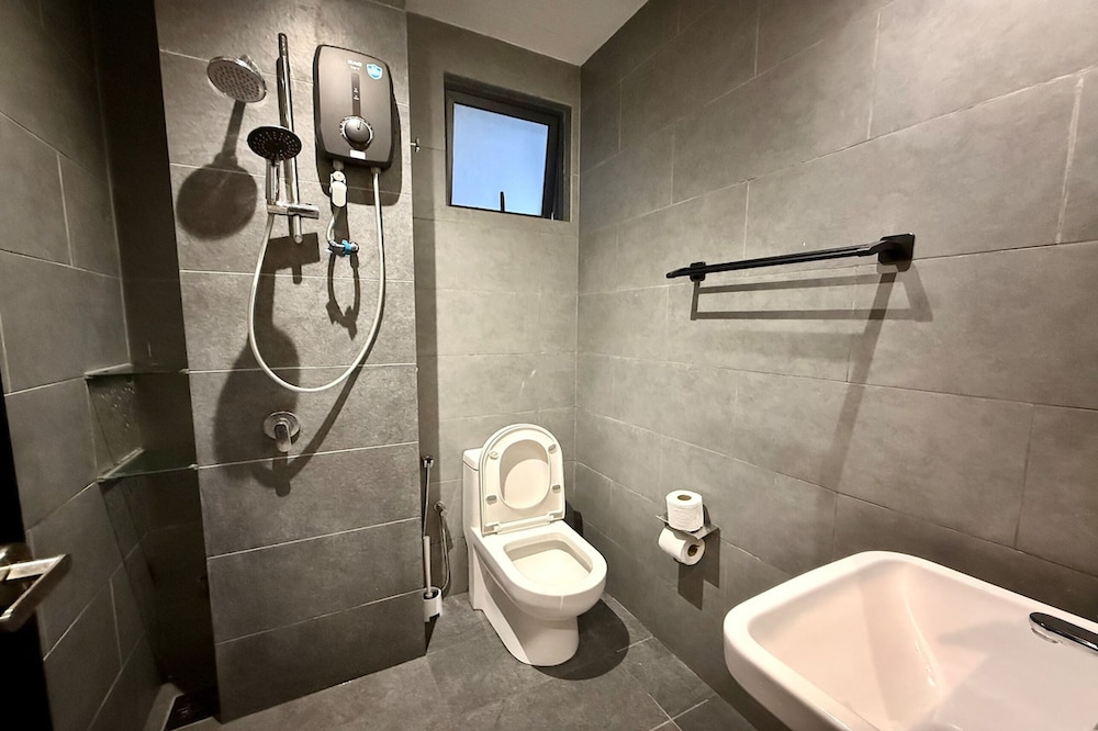 Neu Suites Horizon View Apartments