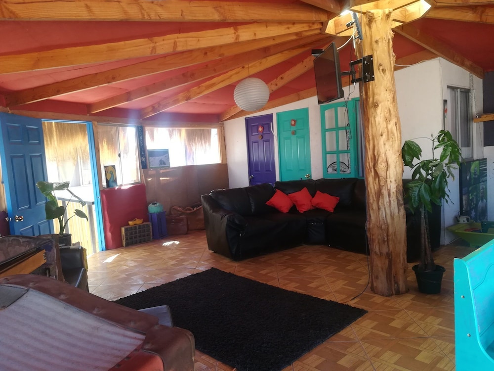 Ecoluna Lodge - Hostel view 2