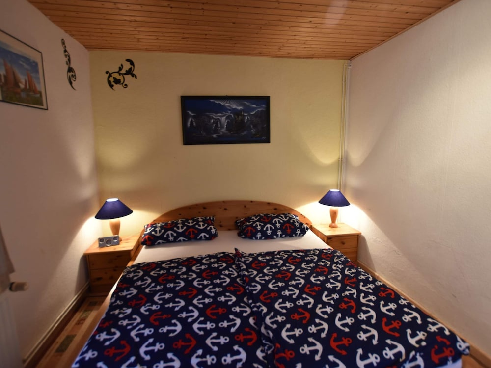Cozy Bungalow in Stove Germany near Baltic Sea view 5