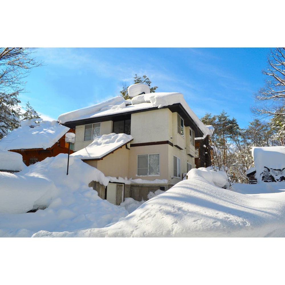 Yama House Hakuba view 2