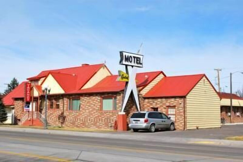 Great Falls Vacations - Central Motel Great Falls - Property Image 17
