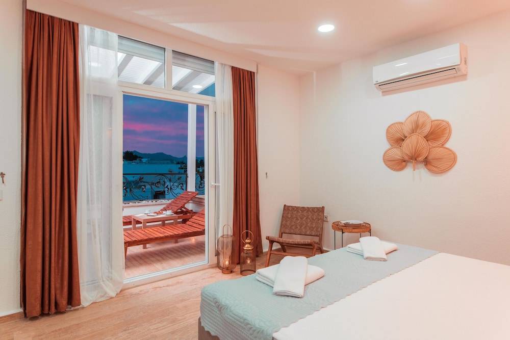 MARE MARIN BOUTIQUE OTEL - Image 17
