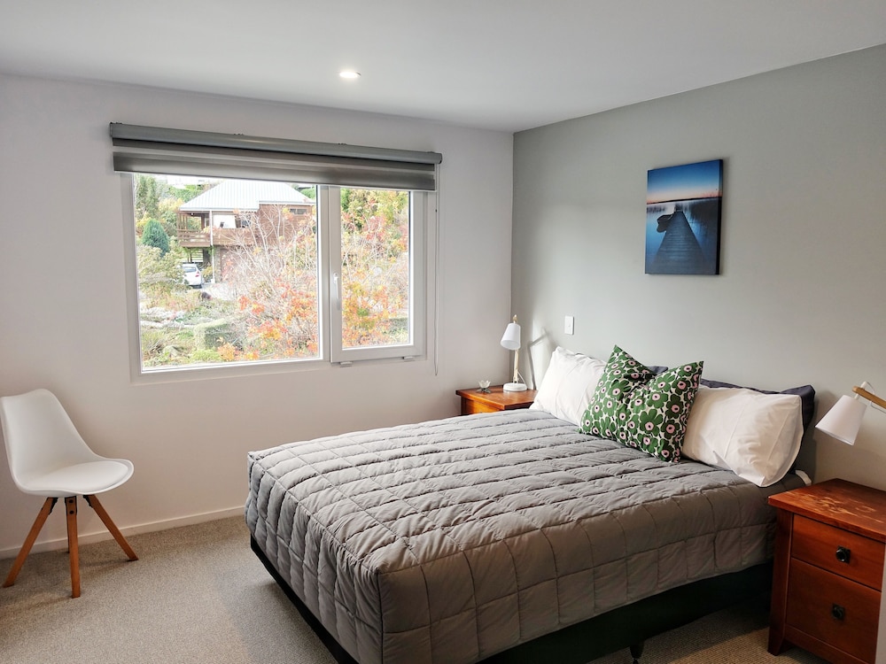 40 Warren Street view 2