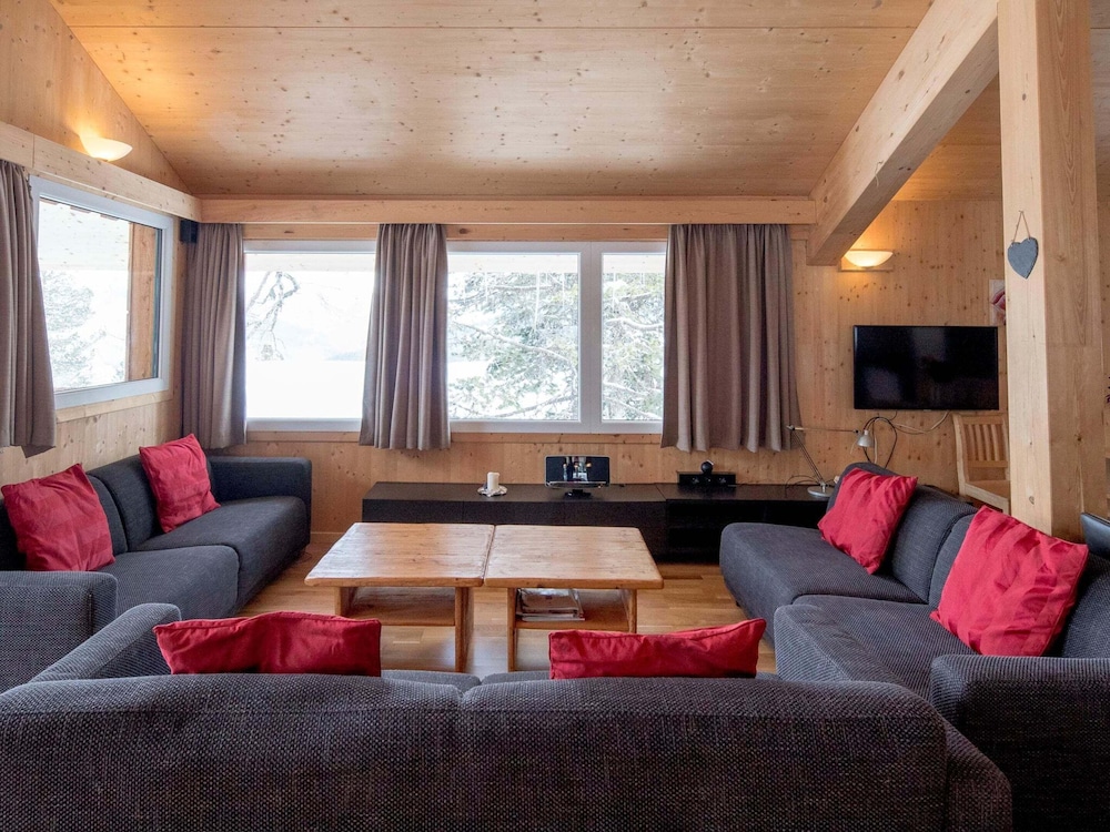 Amazing Chalet With Sauna