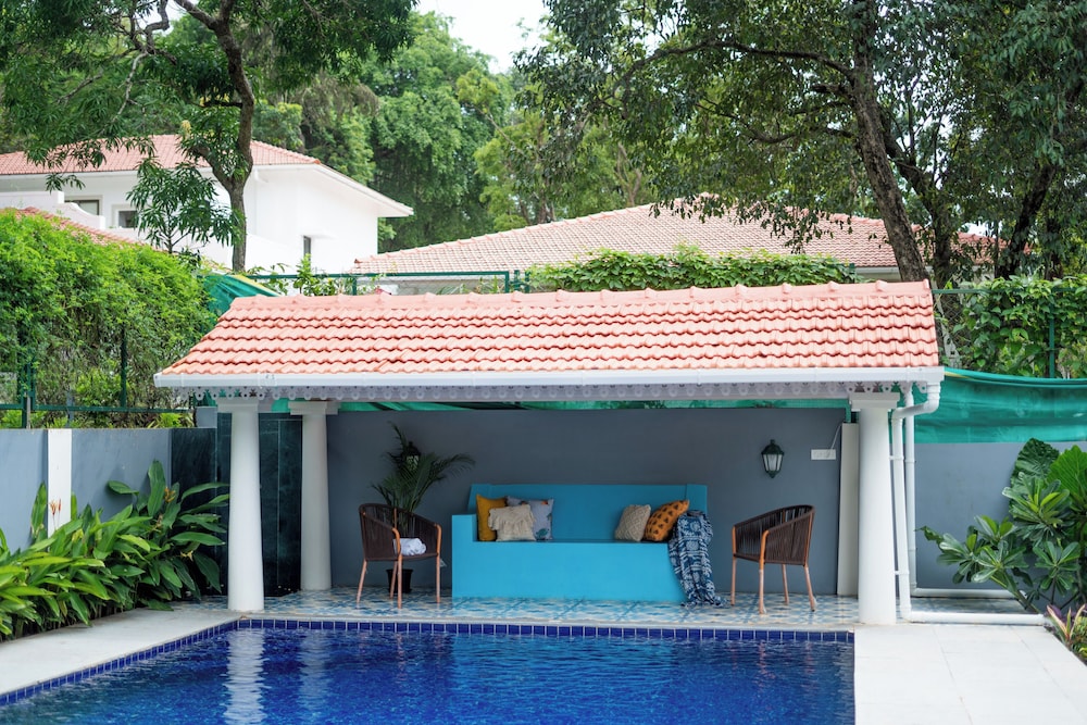 Elivaas Bludoor 5-BHK Pet Friendly Villa