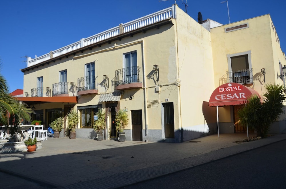 Hostal Cesar photo 2
