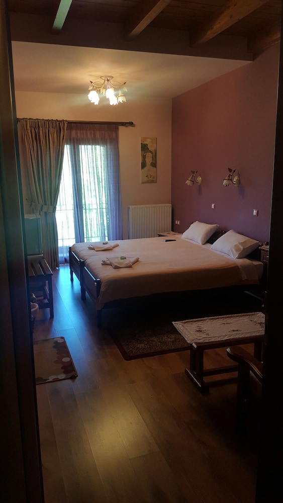 Kastania Guesthouse photo 5